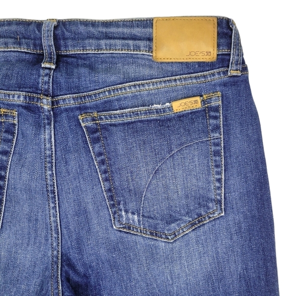 Joe's Jeans | The Finn Mid Rise Bermuda Short | Size 29 - Picture 8 of 12